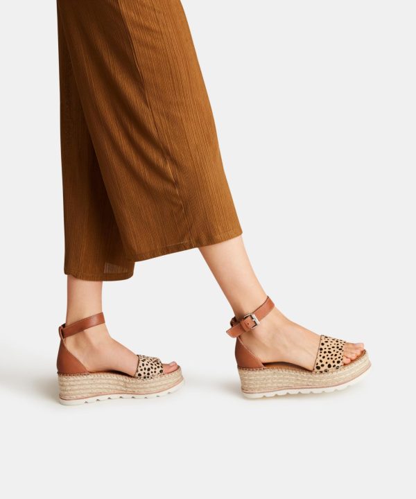 Modawardrobe.shop6b01b14836 4