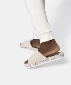 Modawardrobe.shop73e027db45 2