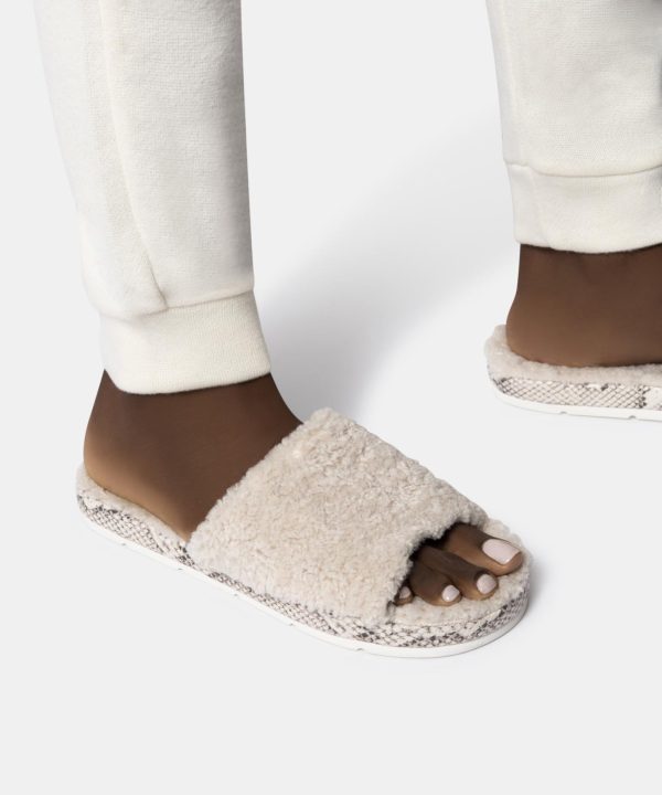 Modawardrobe.shop73e027db45 4