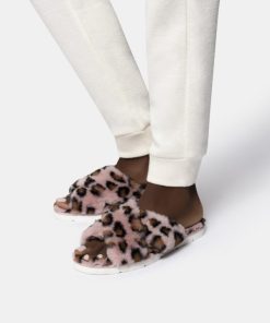 Modawardrobe.shop8525bc174d 2