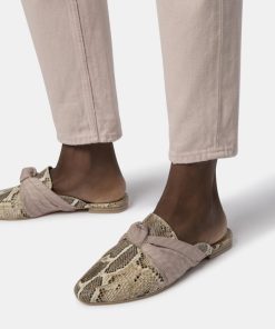 Modawardrobe.shopa6452e6c85 2